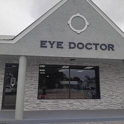 Spectacular Eyecare - Front of the business