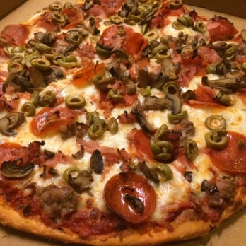 The Northside Pub - Pepperoni, ham, sausage, green olives, and CANNED mushrooms. - Pizza Near Me - Muskegon, Michigan The Northside Pub - Pepperoni, ham, sausage, green olives, and CANNED mushrooms. - Pizza Near Me - Muskegon, Michigan