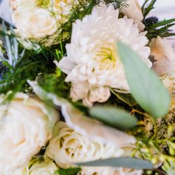 Farmhouse Blooms