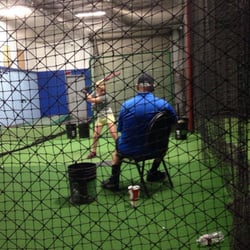 Baseball Softball World - Andy teaching hitting lesson