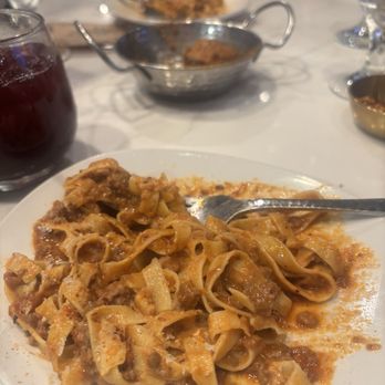 The Sicilian Butcher - Bolognese sauce and meatballs - American Near Me - Phoenix, Arizona The Sicilian Butcher - Bolognese sauce and meatballs - American Near Me - Phoenix, Arizona