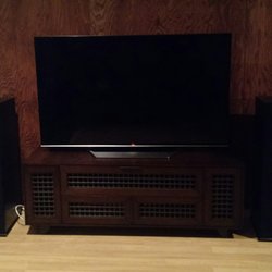 Dfm Home Furnishings & Electronics - They went above and beyond to make sure we were satisfied with the package .... Fast friendly service....