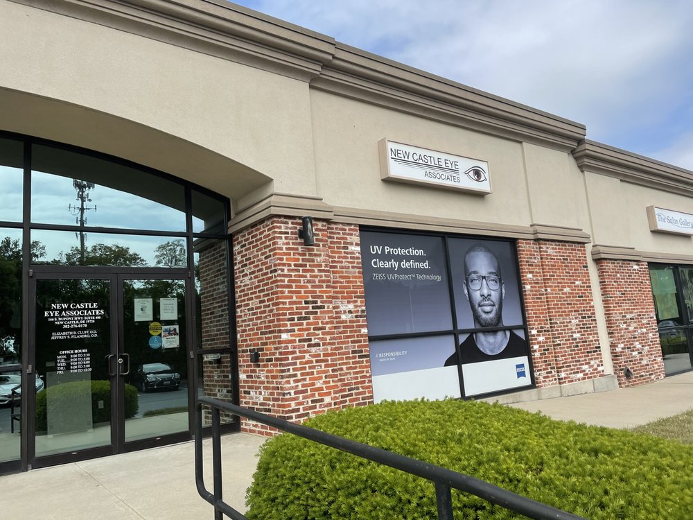 NEW CASTLE EYE ASSOCIATES Updated September 2024 11 Photos 166 S