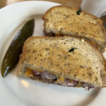 Jongewaard's Bake n Broil - Patty Melt - American Near Me - Long Beach, California
