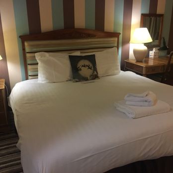 Fownes Hotel - Hotels Near Me - Worcester, WOR