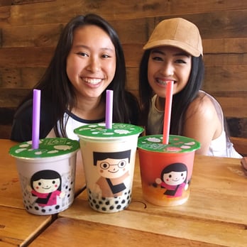 Class 302 Tea Cafe - Great time with my friends. Price is worth for the huge sizes and unlimited toppings! - Taiwanese Near Me - Irvine, California Class 302 Tea Cafe - Great time with my friends. Price is worth for the huge sizes and unlimited toppings! - Taiwanese Near Me - Irvine, California
