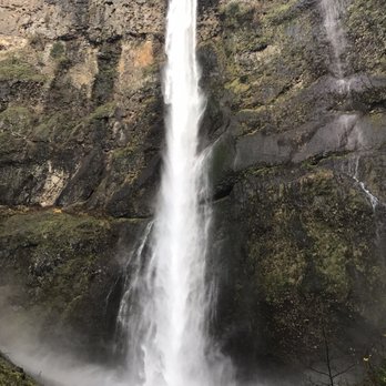 Multnomah Falls - Hiking Near Me - Bridal Veil, Oregon Multnomah Falls - Hiking Near Me - Bridal Veil, Oregon