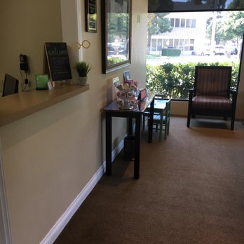 West Coast Optometry - Waiting room - Optometrists Near Me - Tustin, California West Coast Optometry - Waiting room - Optometrists Near Me - Tustin, California