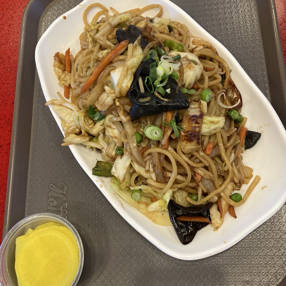 Godhu jjamppong (veggies & noodles) Godhu jjamppong (veggies & noodles)