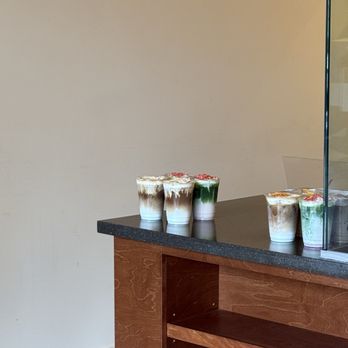 Reinne’s Place - Coffee & Tea Near Me - Long Beach, California