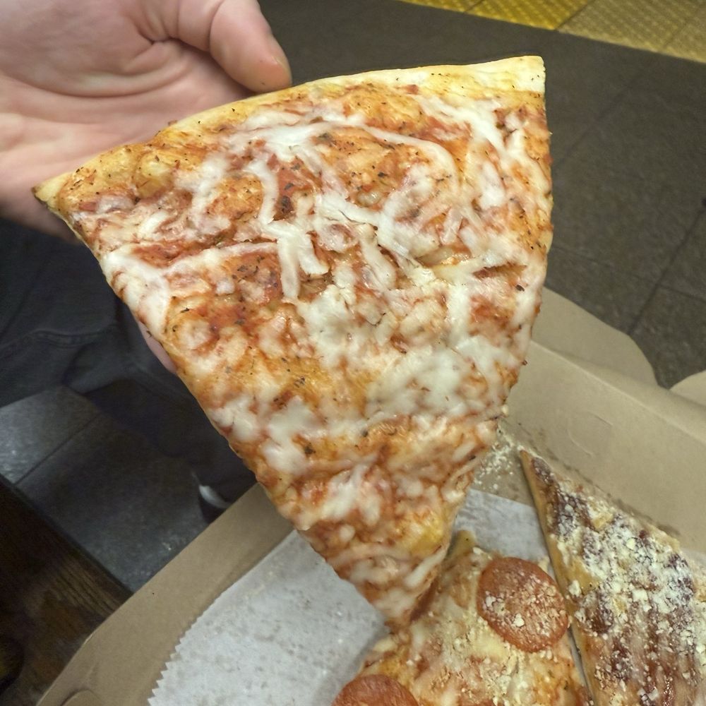Supreme Pizza - Chew - Pizza Near Me - Brooklyn, New York