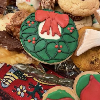 La Maison Blanche Bakery Cafe - Jessica's painted, delicate Christmas wonders ignore my trivial cookies, hers standout, of course! - Bakeries Near Me - Norwich, New York La Maison Blanche Bakery Cafe - Jessica's painted, delicate Christmas wonders ignore my trivial cookies, hers standout, of course! - Bakeries Near Me - Norwich, New York
