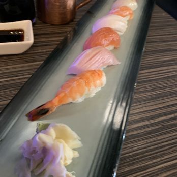 Shakou - St. Charles - Sichi - OTG 7 pieces of Chef choice Nigiri - Sushi Bars Near Me - St Charles, Illinois Shakou - St. Charles - Sichi - OTG 7 pieces of Chef choice Nigiri - Sushi Bars Near Me - St Charles, Illinois
