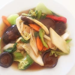 Tofu House - Shitake Mushroom & Vege Stir Fry