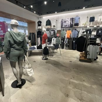 Lululemon - Accessories Near Me - Raleigh, North Carolina