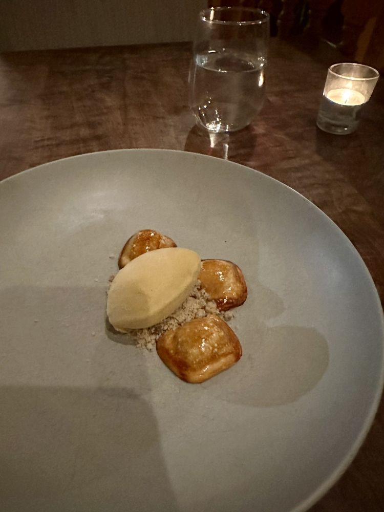 Social spots from Elderslie Farm