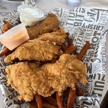 Crawfish Island - Seafood Near Me - Federal Way, Washington Crawfish Island - Seafood Near Me - Federal Way, Washington