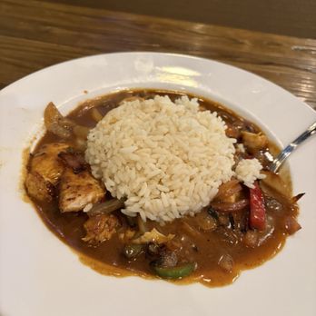 McNamara's Pub & Restaurant - Chicken curry - American Near Me - Arlington, Virginia