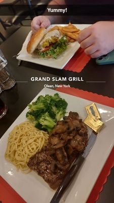 Grand Slam Grill by null