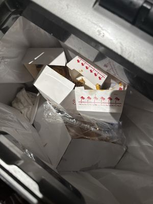 In-N-Out Burger by null