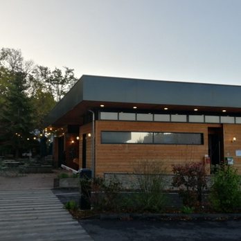 Huttopia Versailles Huttopia Versailles