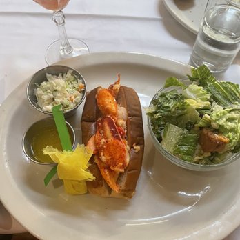 Old Ebbitt Grill - Lobster roll - Bars Near Me - Washington, DC, District of Columbia Old Ebbitt Grill - Lobster roll - Bars Near Me - Washington, DC, District of Columbia