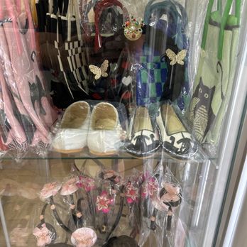 Seoul Hanbok - Women's Clothing Near Me - Garden Grove, California Seoul Hanbok - Women's Clothing Near Me - Garden Grove, California