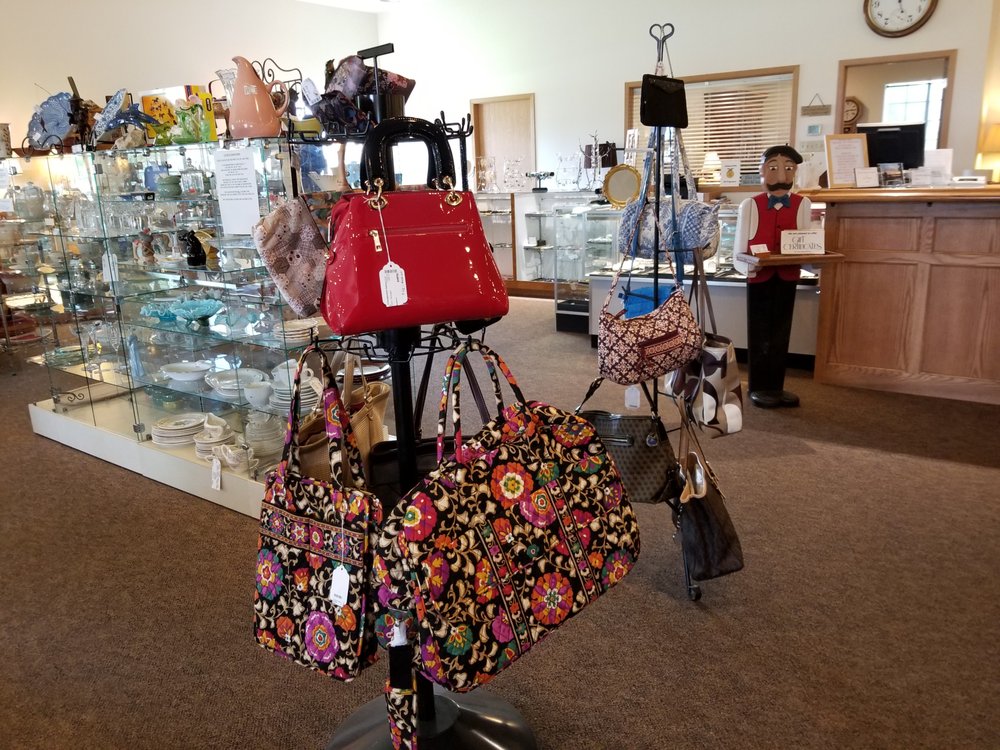 CONSIGNMENT GALLERY Updated August 2024 10 Photos 200 E Mathews