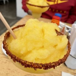 Mariscos Loreto - Mango Margarita. Lunch 3/25/3023