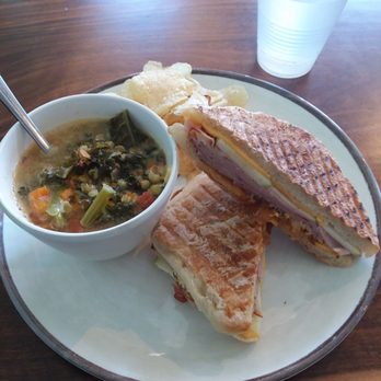 Splits And Giggles - Mary Had a Little Lamb, Chips, Thai Curry Lentil Soup - Ice Cream & Frozen Yogurt Near Me - Lancaster, Pennsylvania