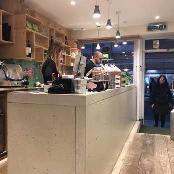 Rosetta - Italian Near Me - London, XGL