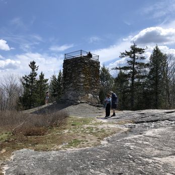 Douglas Mountain - Hiking Near Me - Cumberland, Maine