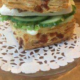 a sandwich on a plate