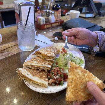 Sun Diner - Chicken Quesadilla - Diners Near Me - Gatlinburg, Tennessee Sun Diner - Chicken Quesadilla - Diners Near Me - Gatlinburg, Tennessee