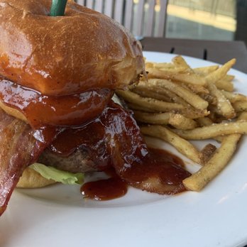 Canyons Restaurant at The Crossings - western bacon bbq burger with parm fries - New American Near Me - Carlsbad, California