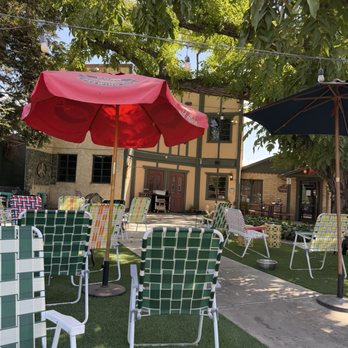 Monstera Coffee Studio - Coffee & Tea Near Me - Clovis, California