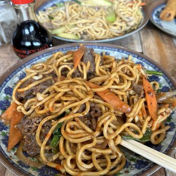 Kahns Mongolian Grill - Mongolian Near Me - Roseville, California