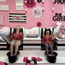 Pamper Me Pink Girls Spa
