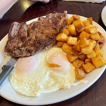 Eggs 'n Things - Ribeye Steak & Eggs - Breakfast & Brunch Near Me - Honolulu, Hawaii
