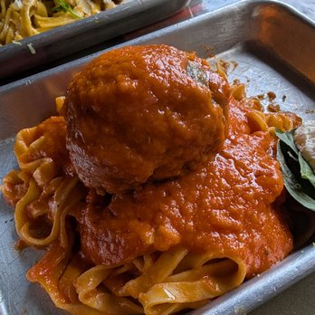 Patrizi's - Pomodoro - Italian Near Me - Austin, Texas