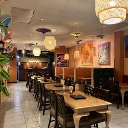 Thien Tam Restaurant - NICE DECOR