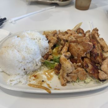 Chopstix - #11 LEMON GRASS BEEF OR CHICKEN - Vietnamese Near Me - Monterey, California