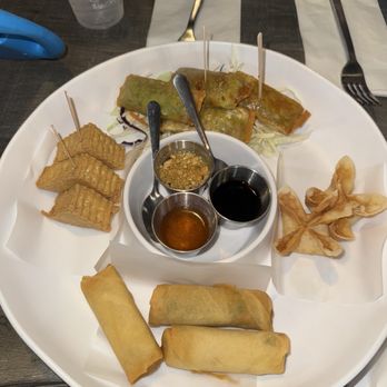 Tho One Thai Eatery - Tho One Vegan Bomber Combo - Thai Near Me - La Verne, California