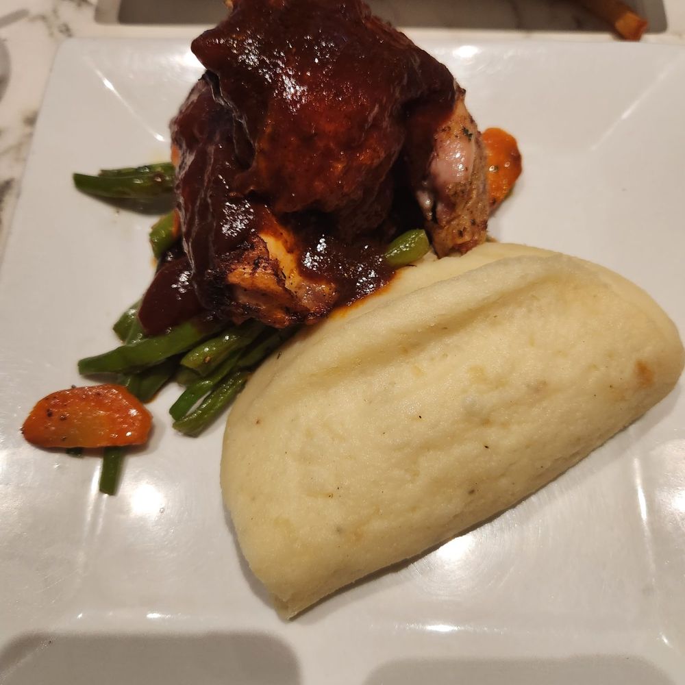 Ponty Bistro - Rotisserie chicken with haricot vert and mashed potatoes. - French Near Me - New York, New York Ponty Bistro - Rotisserie chicken with haricot vert and mashed potatoes. - French Near Me - New York, New York
