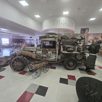 Blackwell's Corner - Gas Stations Near Me - Lost Hills, California