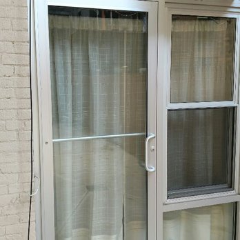 Vitralux glass works - Access to patio made on aluminum thermobreak and insulated units to keep the cold in on summer and the hot in on winter - Windows Installation Near Me - Queens, New York