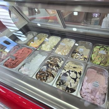 Lahaina Gelato - I need to go back. - Gelato Near Me - Lahaina, Hawaii Lahaina Gelato - I need to go back. - Gelato Near Me - Lahaina, Hawaii