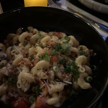 Dorsay Pub Britannique - Mac and cheese- rich and creamy - Gastropubs Near Me - Quebec City, Quebec Dorsay Pub Britannique - Mac and cheese- rich and creamy - Gastropubs Near Me - Quebec City, Quebec