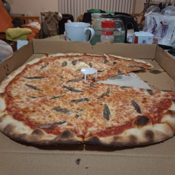 Peppino's Pizza - EXAMPLE OF THE BURNT PIZZA THAT THEY SEND ME - Pizza Near Me - Baldwin Place, New York Peppino's Pizza - EXAMPLE OF THE BURNT PIZZA THAT THEY SEND ME - Pizza Near Me - Baldwin Place, New York