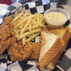 The Landing Market And Grill - Chicken Strip Basket